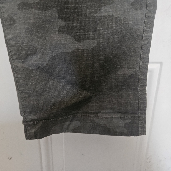 Vouri Women's Camouflage Ripstop Preformance Pants Size XL - Picture 6 of 7
